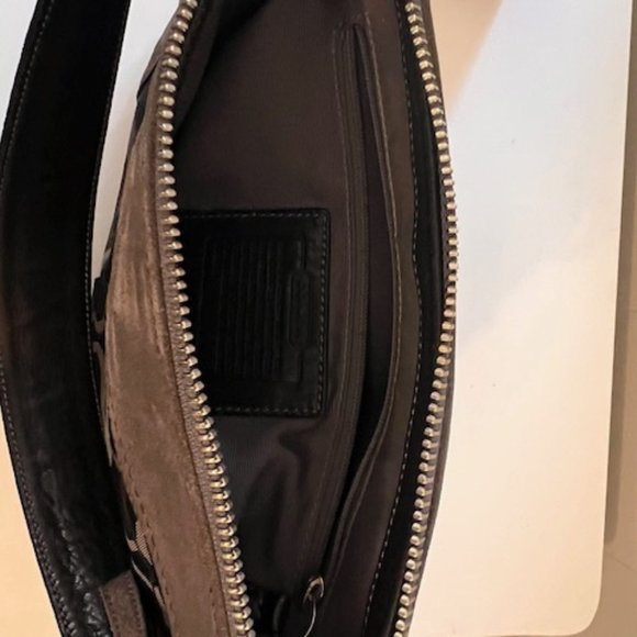 Small Coach Purse, black and gray - Picture 6 of 7